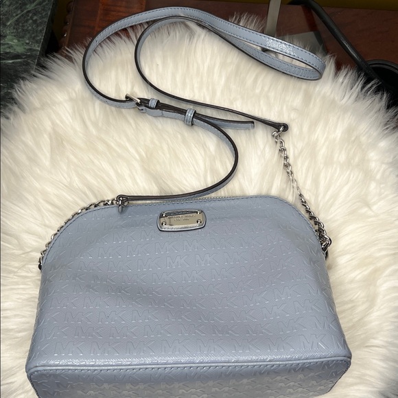 Michael Kors Light Blue Jet Set Travel Medium Signature Logo Dome Crossbody Bag - Picture 16 of 17